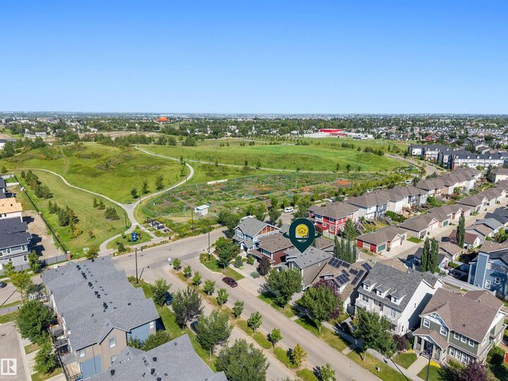 Property Photo: 2585 Pegasus Boulevard NW AB T5E 6R1
