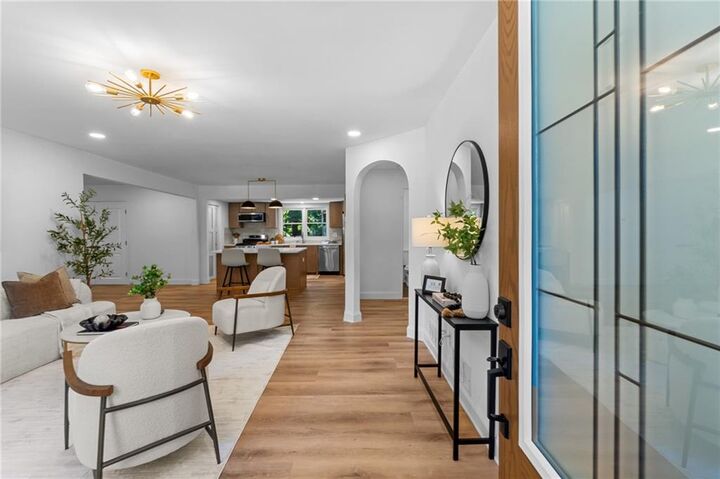 Property Photo: 185 Linda Lane SE GA 30126