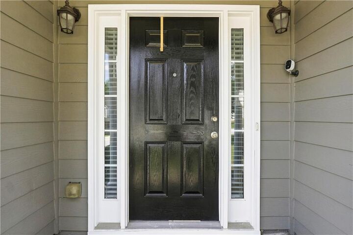 Property Photo: 5655 Laurel Ridge Drive GA 30344