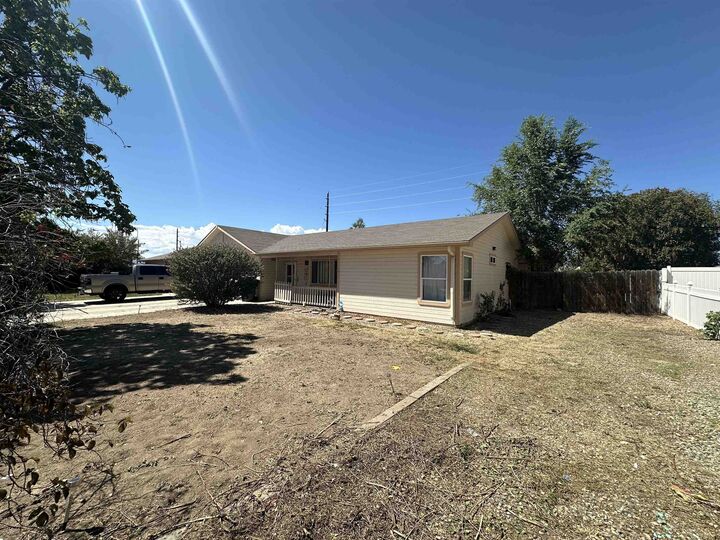 Property Photo: 469 Mae Street CO 81520