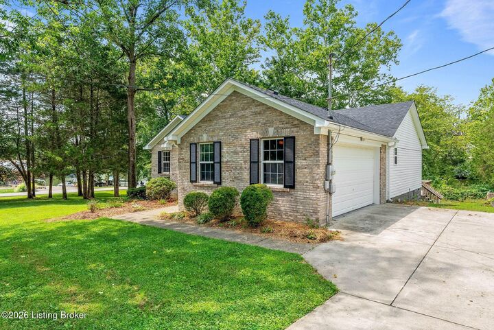 Property Photo: 1601 Spinner Pl KY 40031