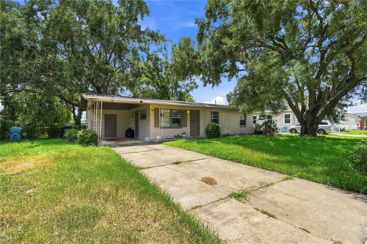 Property Photo: 4186 Cepeda Street FL 32811