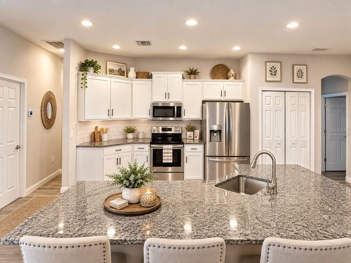 Property Photo:  3339 Pearly Drive  FL 33812 