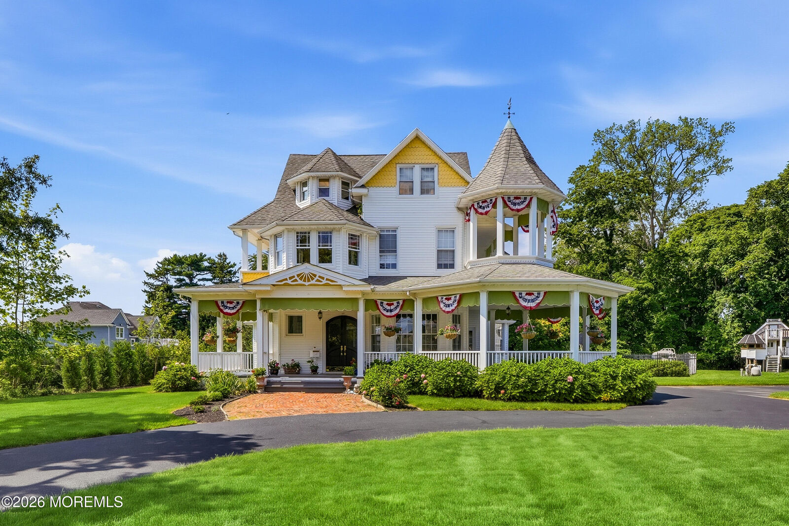 Property Photo:  360 Norwood Avenue  NJ 07764 