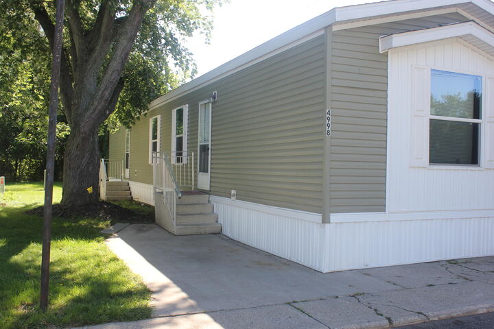 Property Photo:  4998 Marlette Avenue SE  MI 49548 