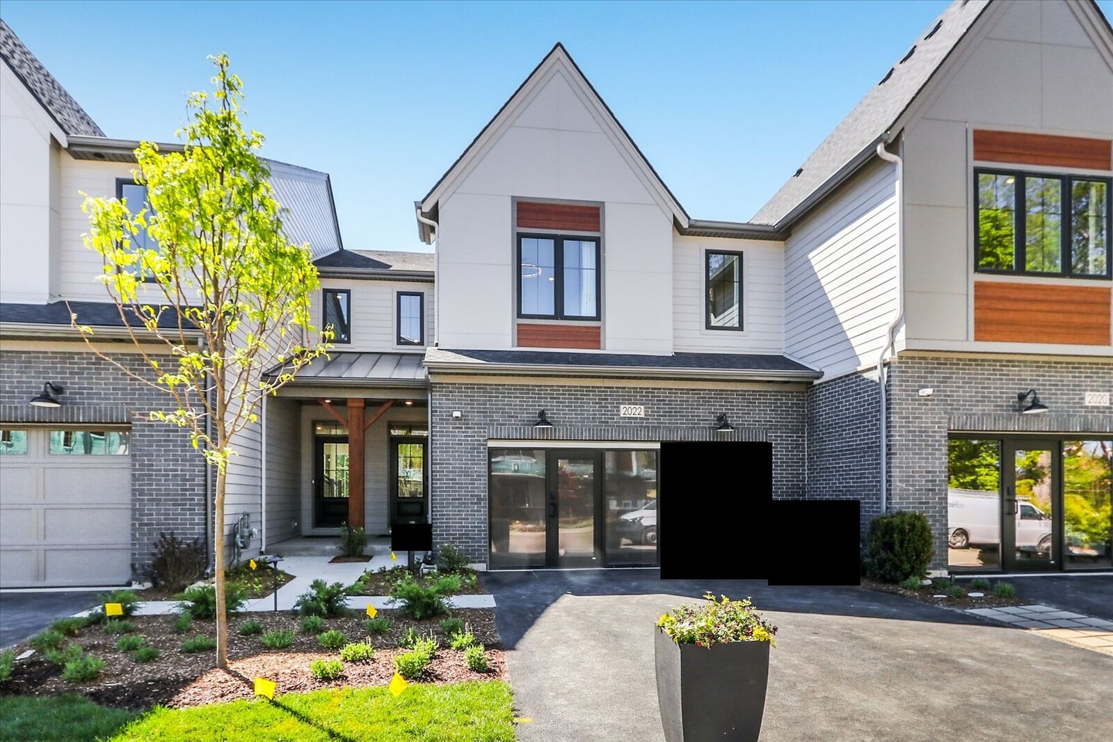 Property Photo:  2054 Iron Ridge Lane  IL 60563 