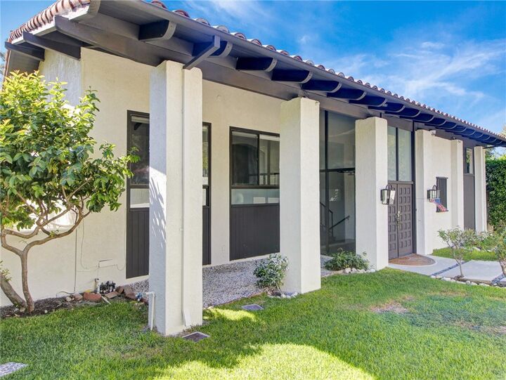 Property Photo:  2801 Palos Verdes W  CA 90274 