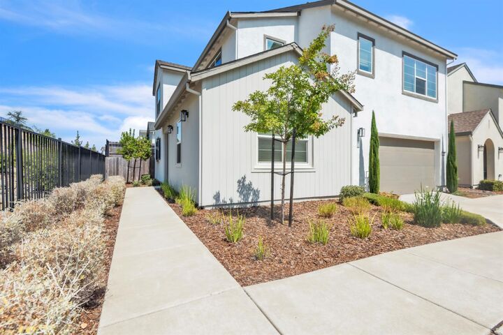 Property Photo:  3201 Sunny Gate Lane  CA 95630 