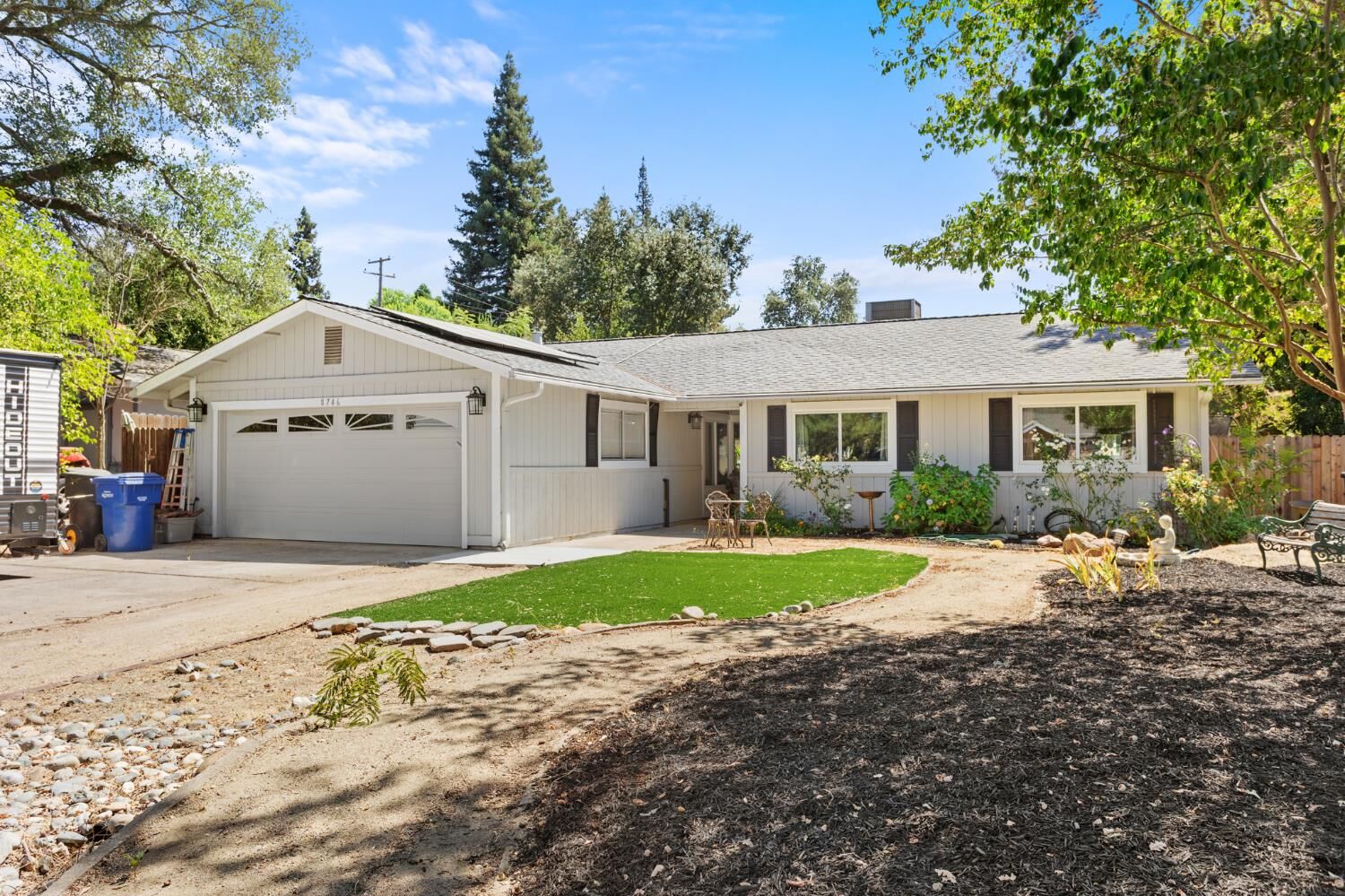 Property Photo:  8746 Algonquin Way  CA 95662 