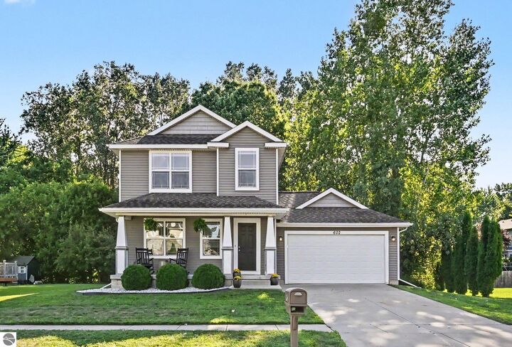 Property Photo:  602 N Oakland  MI 48848 