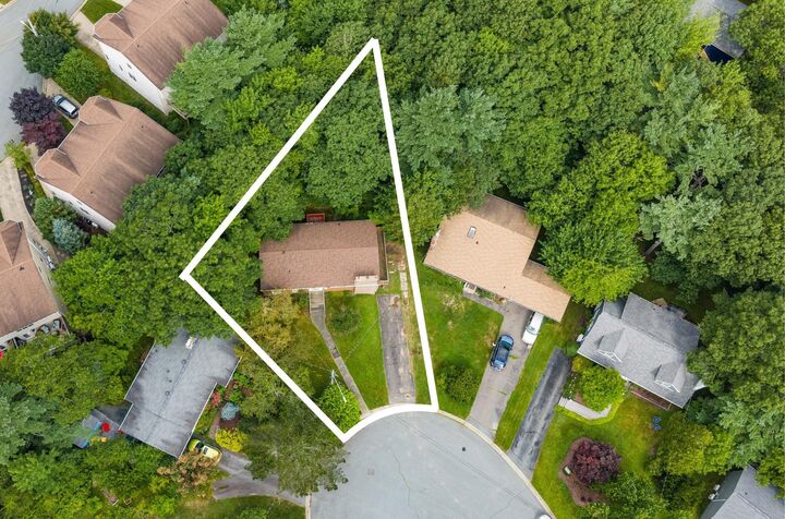Property Photo:  7 Willowdale Terrace  NS B3P 1S1 