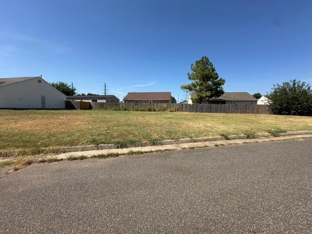 Property Photo: SE 87th Street Common Area A OK 73135