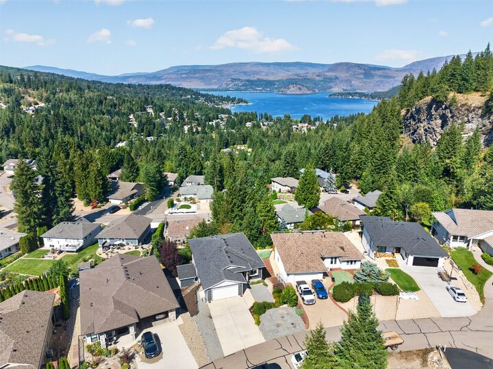 Property Photo: 2592 Alpen Paradies Road 38 BC V0E 1H1