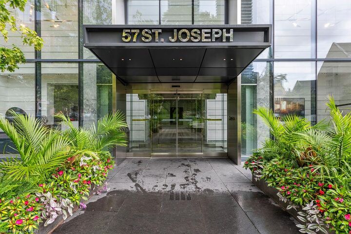 Property Photo:  57 St Joseph Street 206  ON M5S 0C5 
