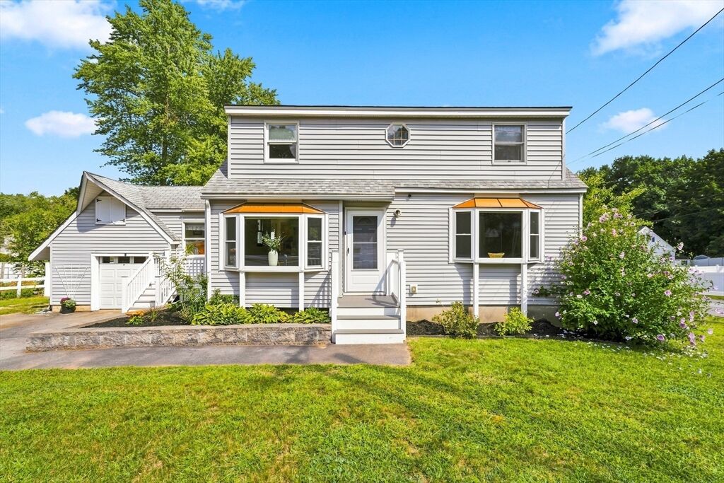 Property Photo:  1251 Shawsheen St  MA 01876 