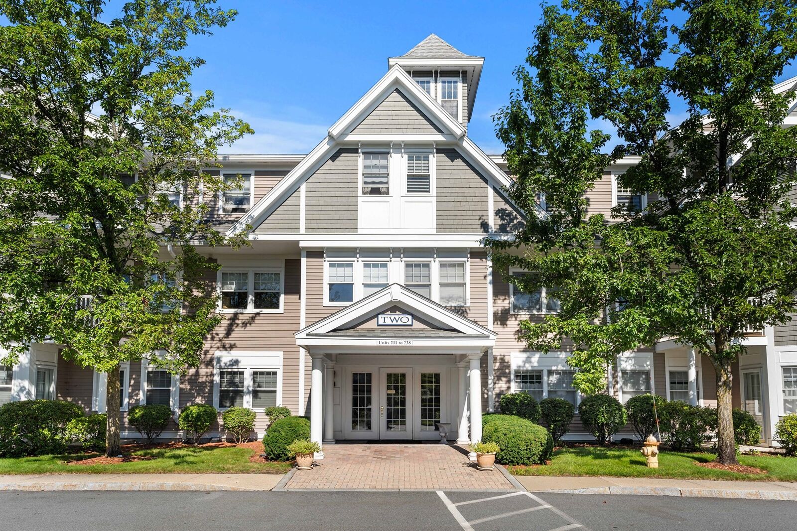 Property Photo:  6 Technology Dr 235  MA 01863 