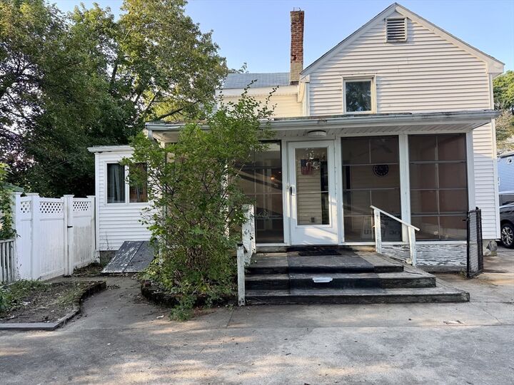Property Photo:  18 Flint Ave  MA 02180 