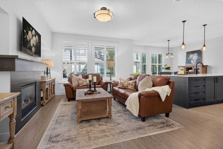 110 Coopers Common SW 202 — photo 1