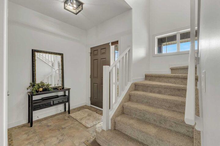 Property Photo:  132 Ingle Close  AB T4R 3S2 