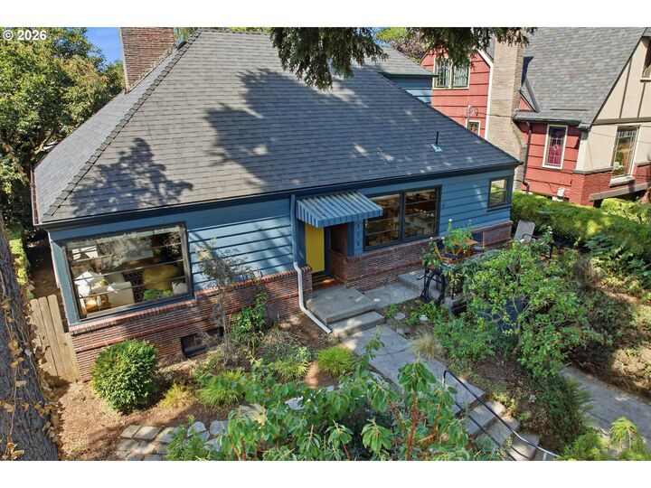 Property Photo: 4115 NE 17th Ave OR 97211