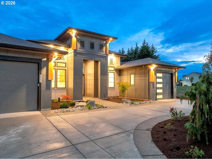 Property Photo: 2546 NW 16th Ave WA 98607