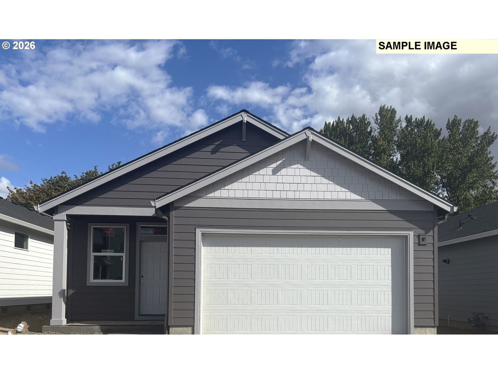 Property Photo: 1574 N Young St OR 97127