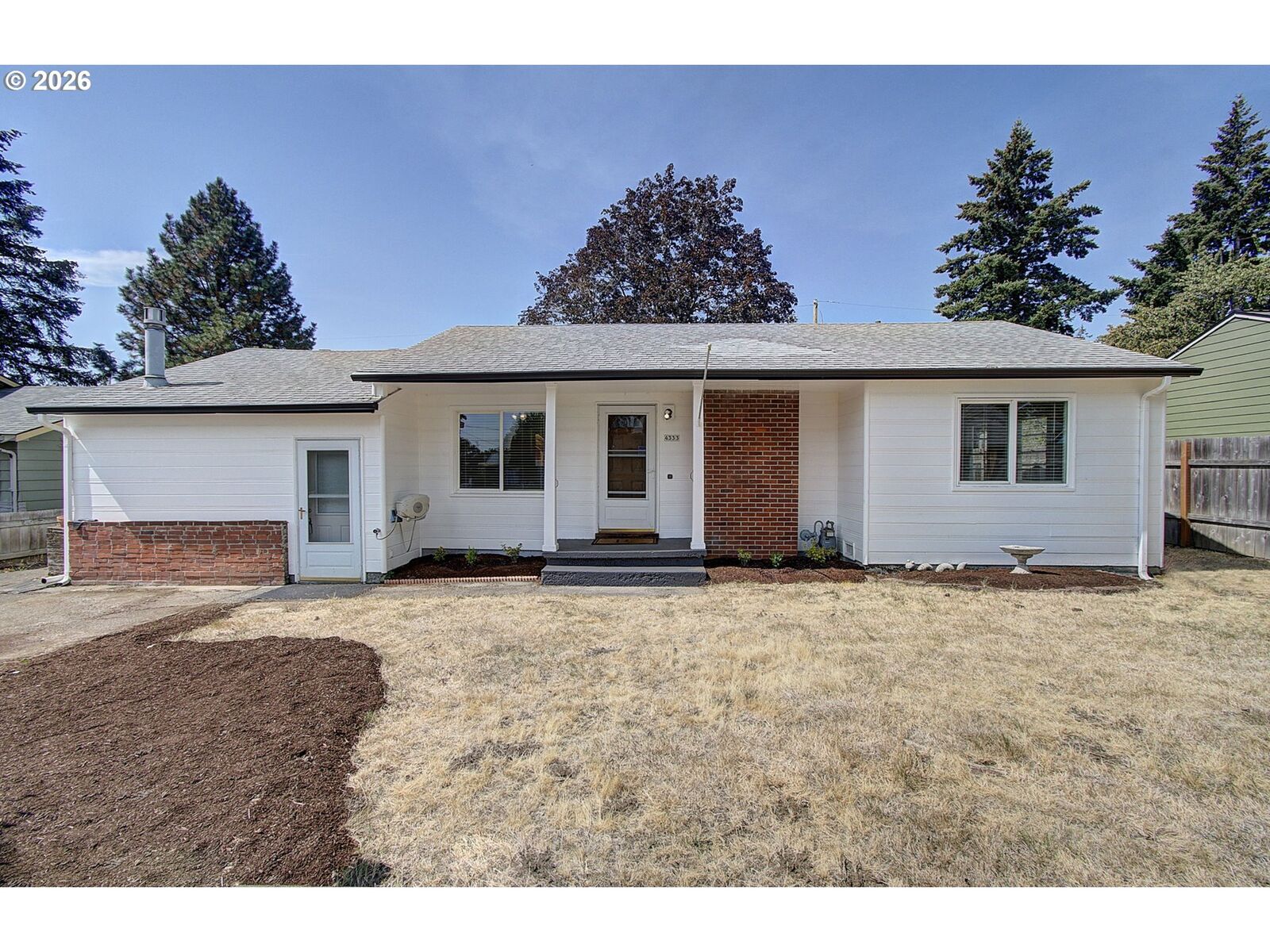 Property Photo:  4333 SE 113th Ave  OR 97266 