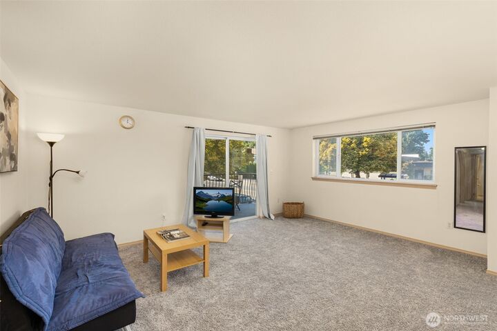 Property Photo:  12056  15th Avenue NE 201  WA 98125 