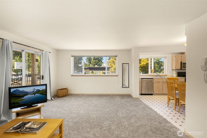 Property Photo: 12056 15th Avenue NE 201 WA 98125