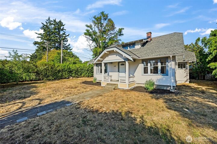 Property Photo:  6401 S Clement Avenue  WA 98409 