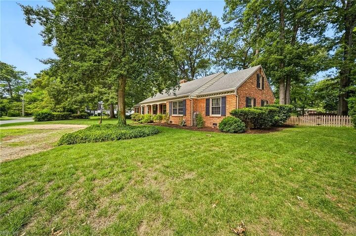 Property Photo:  4348 Thoroughgood Dr  VA 23455 
