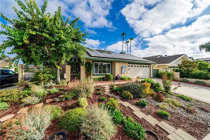 Property Photo:  8381 Boothbay Circle  CA 92646 