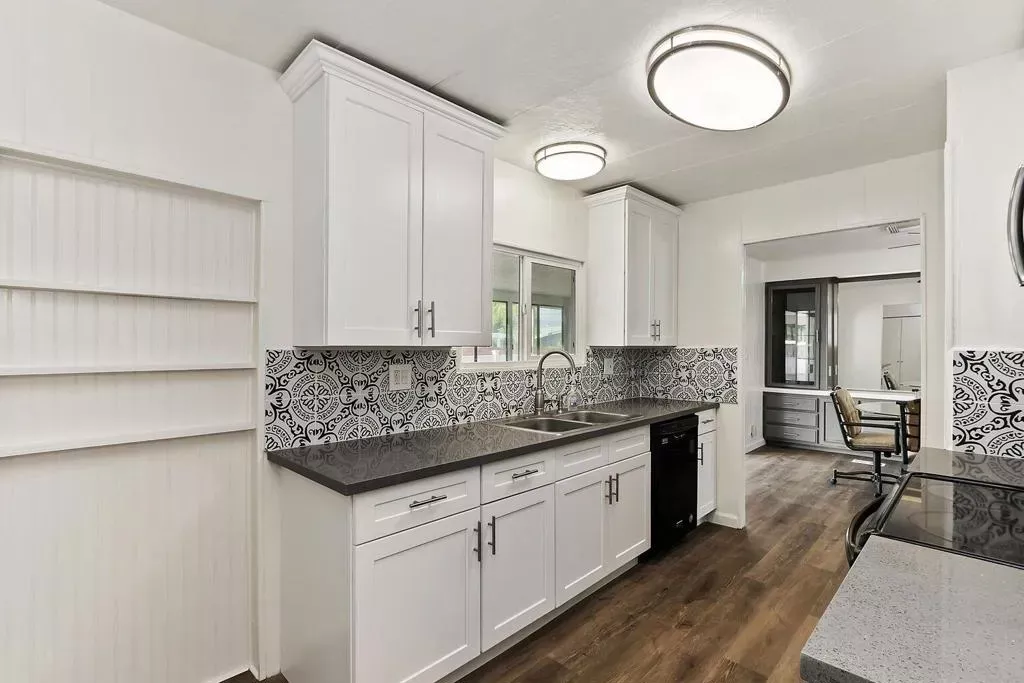 Property Photo: 33530 Carlsbad CA 92276