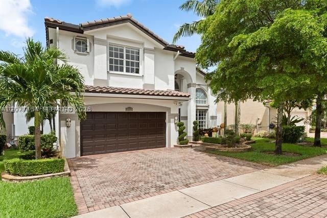 Property Photo:  4962 SW 173rd Ave 4962  FL 33029 