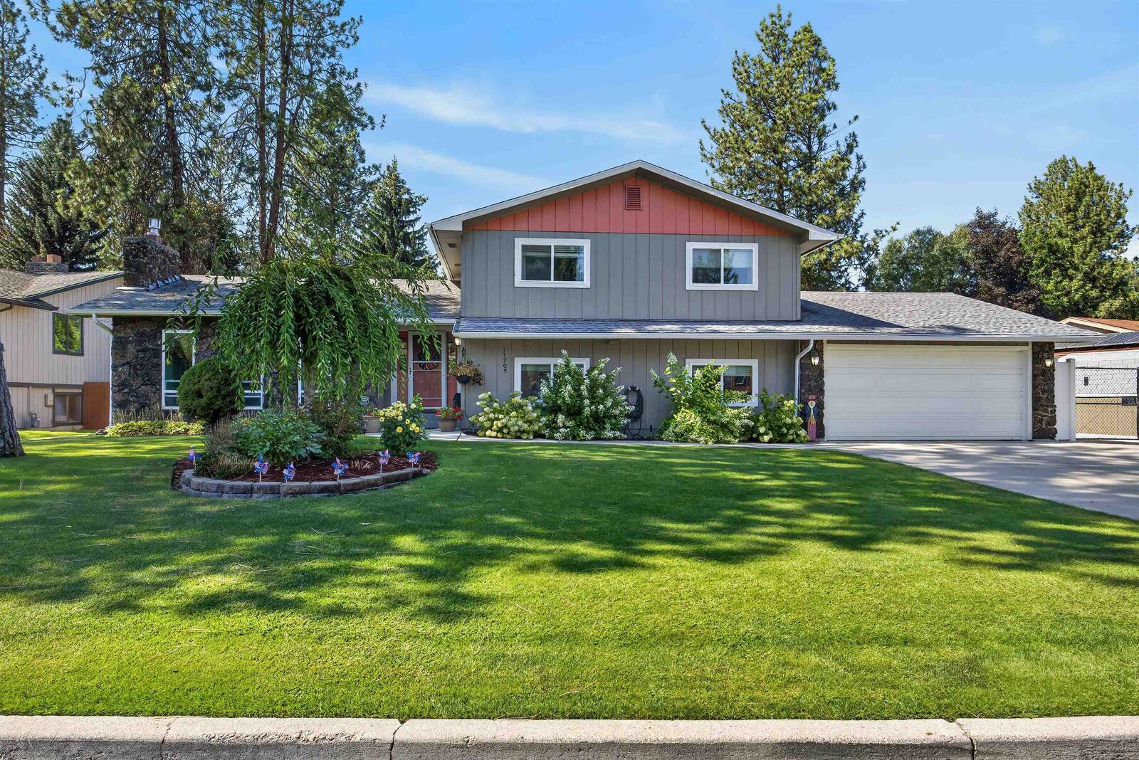 Property Photo:  11705 N Bedivere Dr  WA 99218 