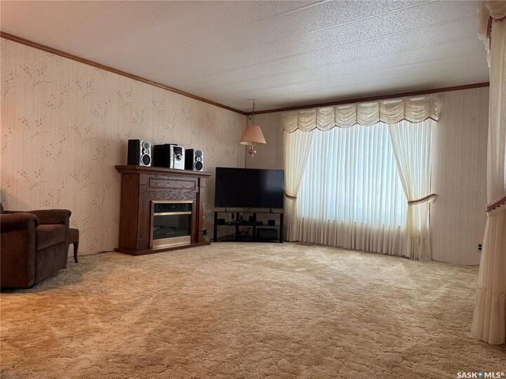 Property Photo:  710 5th Avenue W  SK S0A 2P0 