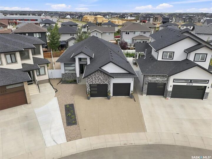Property Photo: 259 Flynn Cove SK S7V 1R9