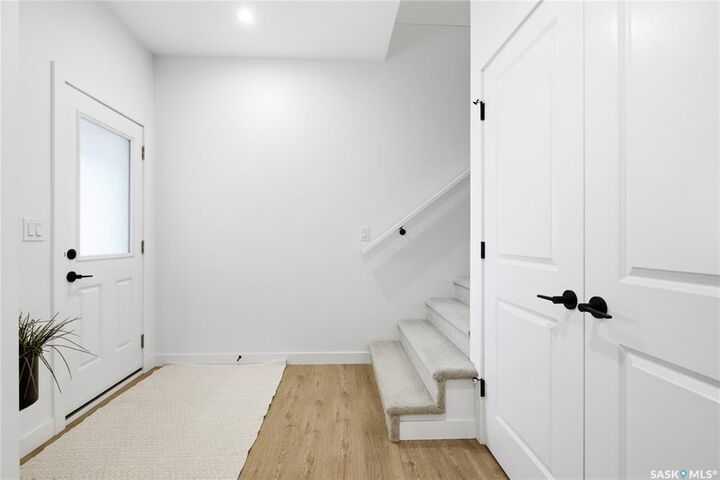 Property Photo: 625 Dagnone Crescent 5 SK S7V 1K9