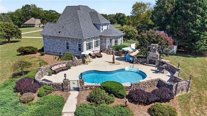 Property Photo:  493 Mashie Drive  NC 27358 