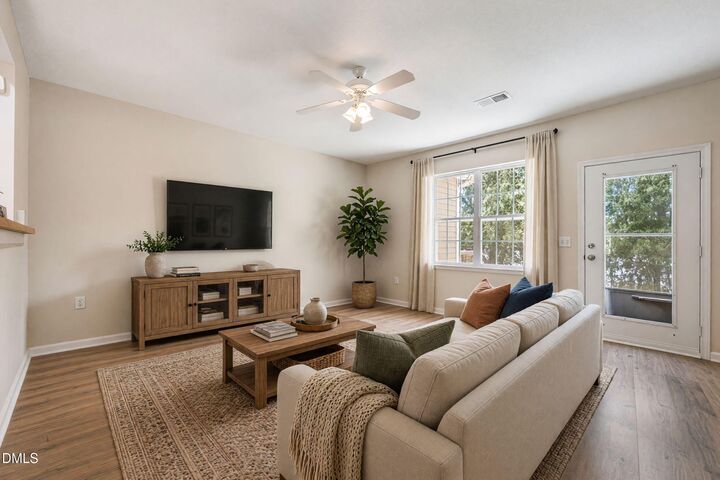 Property Photo:  352 E Willhaven Drive  NC 27526 