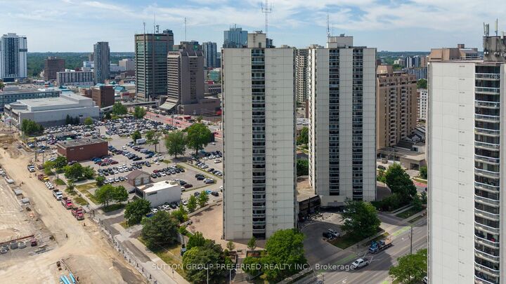 Property Photo: 363 Colborne Street 704 ON N6B 3N3