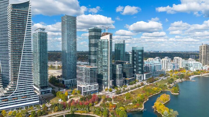 70 Annie Craig Drive 414 — photo 1