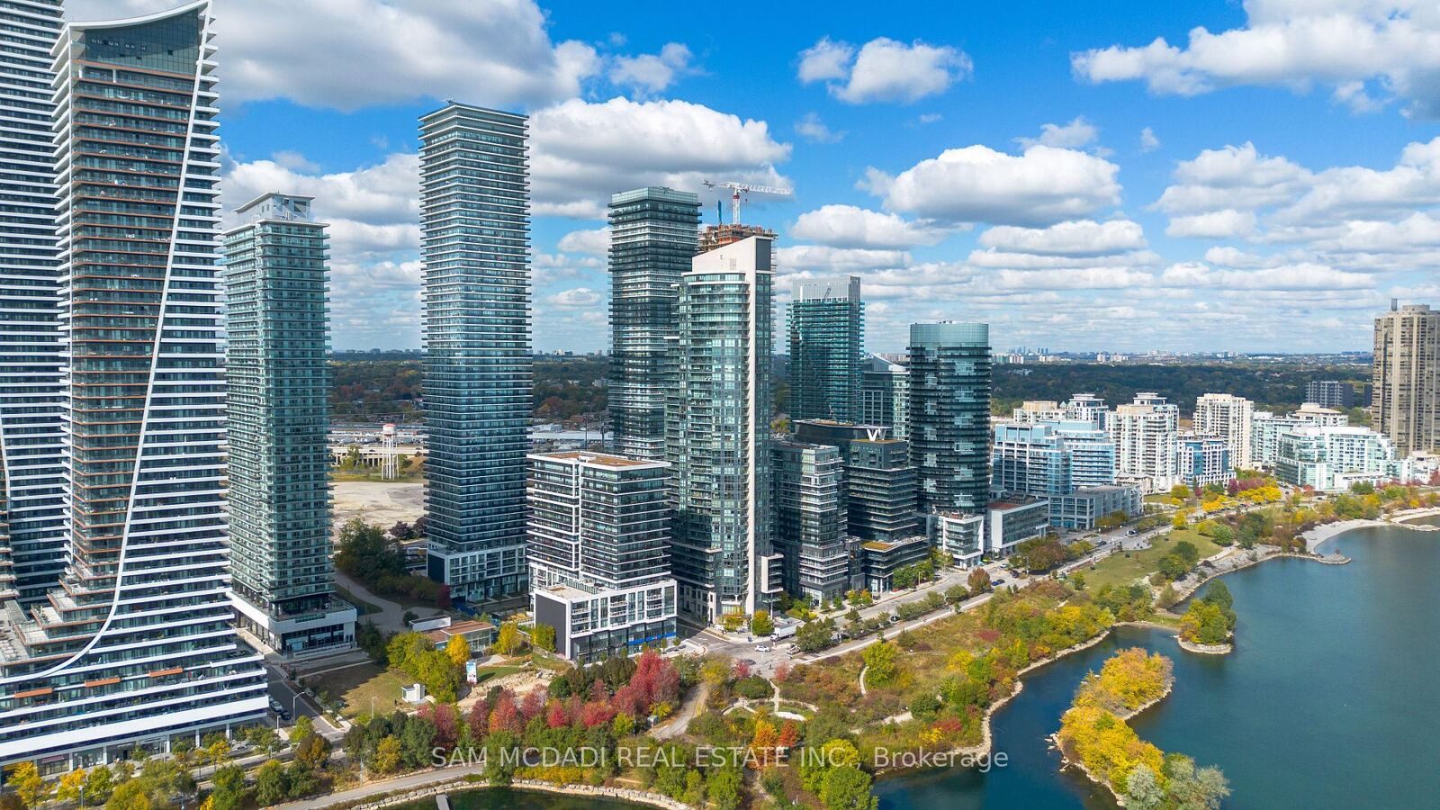 Property Photo: 70 Annie Craig Drive 414 ON M8V 0G2