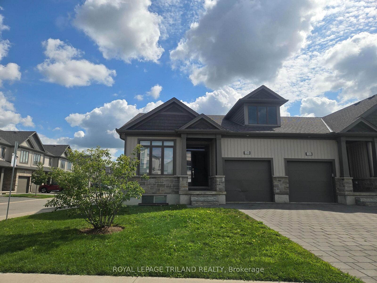 Property Photo: 2284 Evans Boulevard 52 ON N6M 0A1