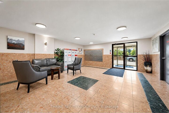 Property Photo:  30 Chapman Court 410  ON N6G 4Y4 