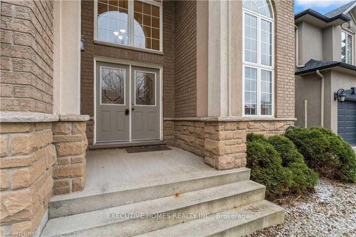 Property Photo: 8 Roelfson Drive (Main Level) ON L9K 1P1