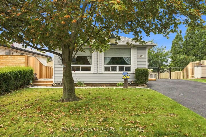 Property Photo: 822 Southdown Street ON L1H 7X3