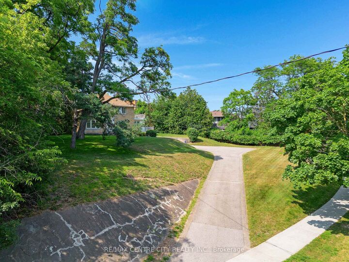 Property Photo: 272 Sheldon Avenue N ON N2A 1G7
