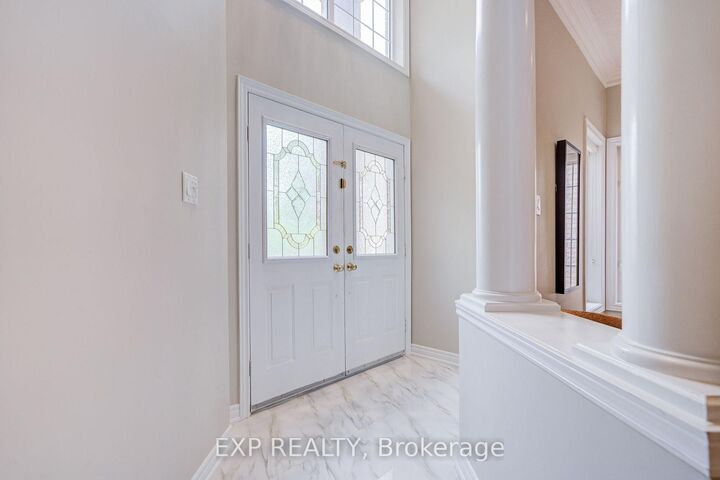 Property Photo: 71 Futura Avenue ON L4S 1S8