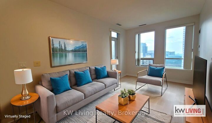 Property Photo: 388 Prince Of Wales Drive 1801 ON L5B 0A1